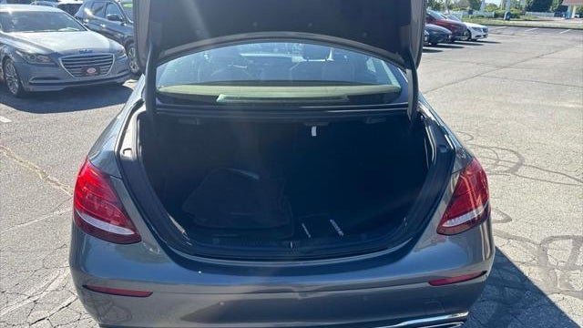 2017 Mercedes-Benz E-Class E 300 4MATIC