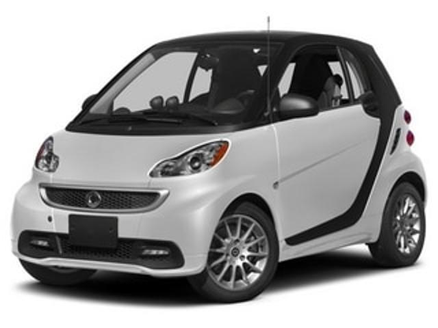 2014 smart fortwo - $9,999