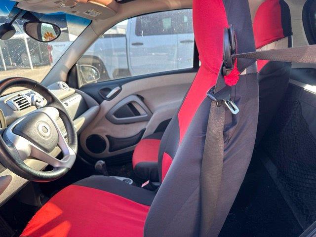 2013 smart fortwo - $6,994