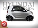 2017 fortwo Thumbnail 2
