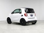 2016 fortwo Thumbnail 2