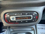 2019 EQ fortwo Thumbnail 25