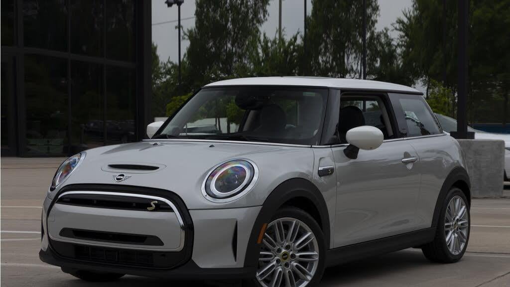 Preowned 2022 MINI Hardtop 2 Door Cooper SE for Sale