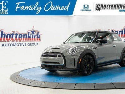 2023 Mini Hardtop 2 Door Cooper SE 2DR Hatchback