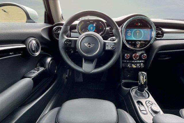 2024 MINI Hardtop - $25,998
