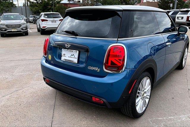 2024 MINI Hardtop - $25,998