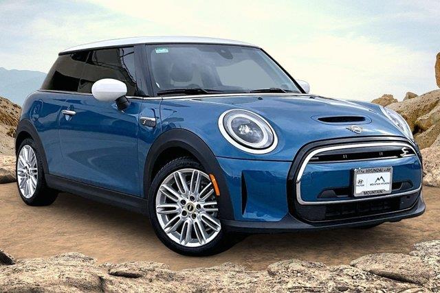 2024 MINI Hardtop - $25,998