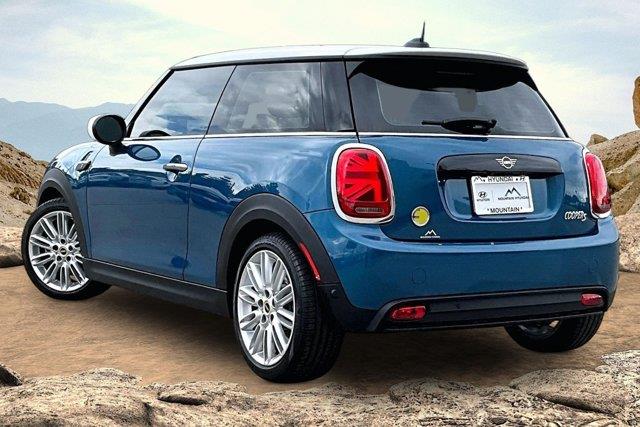 2024 MINI Hardtop - $25,998