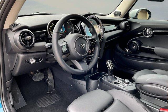 2024 MINI Hardtop - $25,998