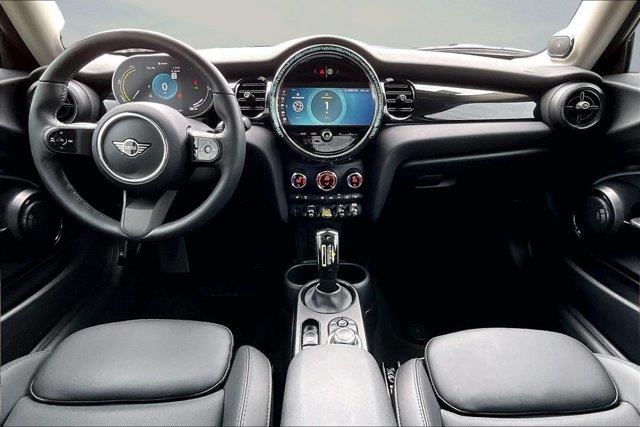 2024 MINI Hardtop - $25,998