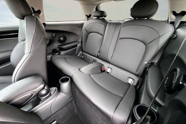2024 MINI Hardtop - $25,998