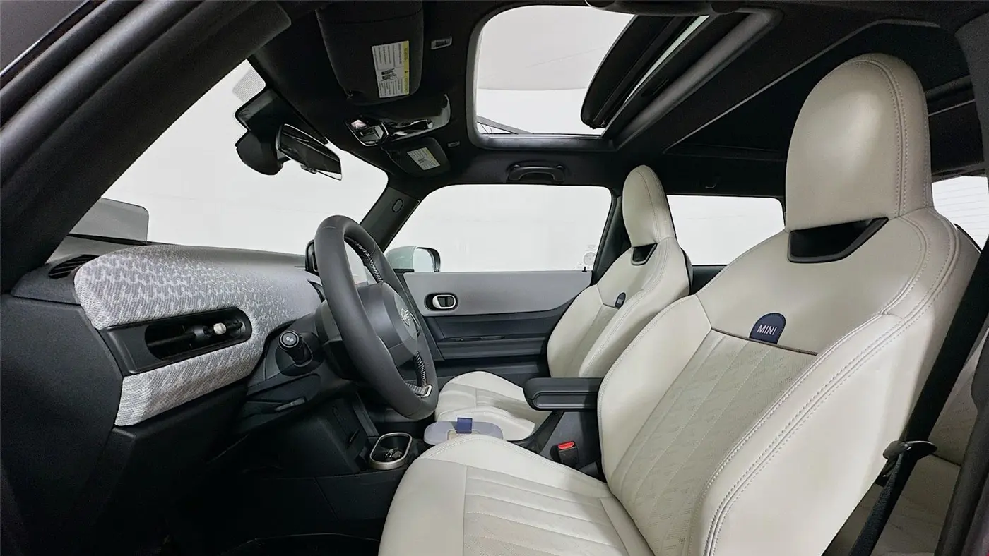 2026 MINI Hardtop 2 Door Cooper C Oxford Edition