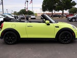 2022 Convertible Thumbnail 19