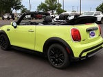 2022 Convertible Thumbnail 25