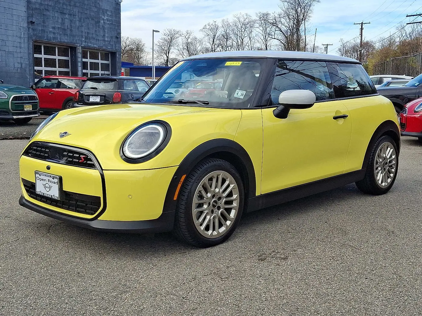 2025 MINI Hardtop - $28,997