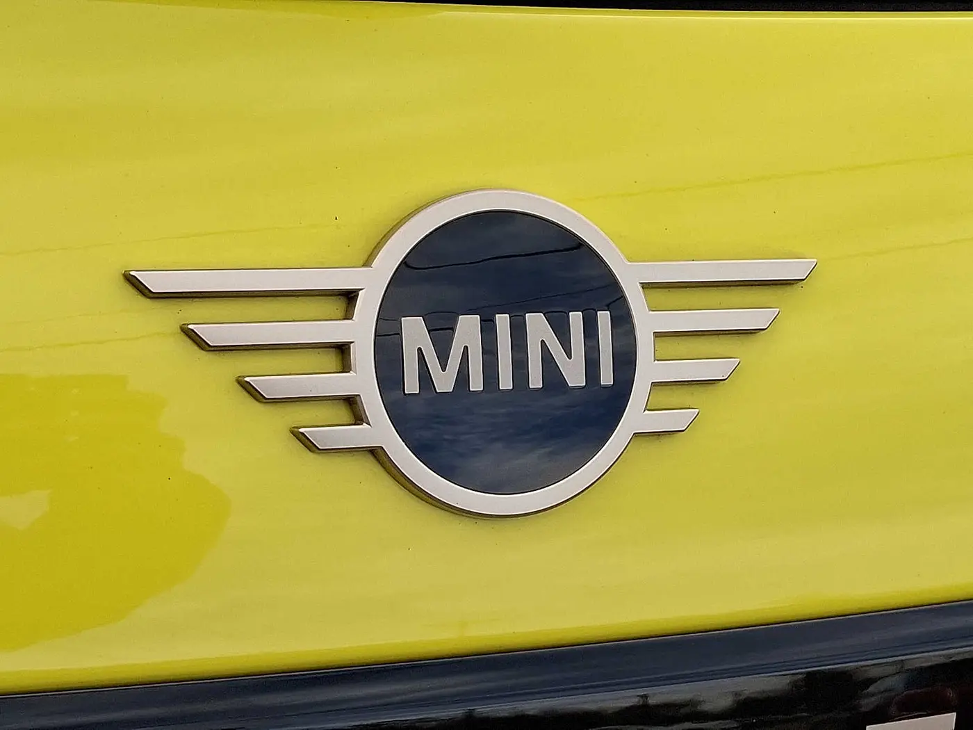2025 MINI Hardtop - $28,997