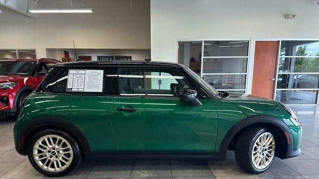 2025 MINI Hardtop 2 Door Cooper S Signature Trim
