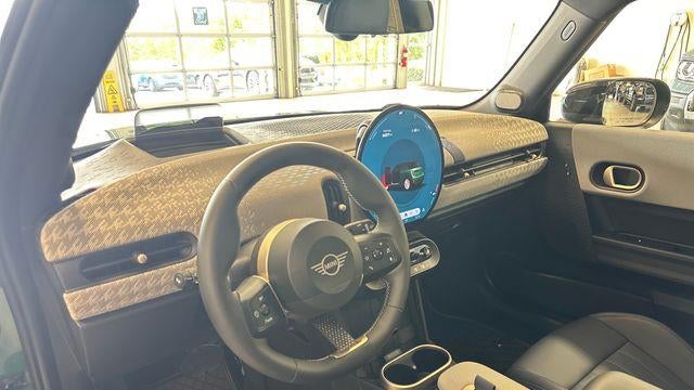 2025 MINI Hardtop 2 Door Cooper S Signature Trim