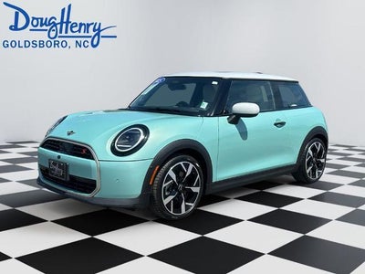 2025 Mini Hardtop 2 Door Cooper S Signature Trim 2DR Hatchback