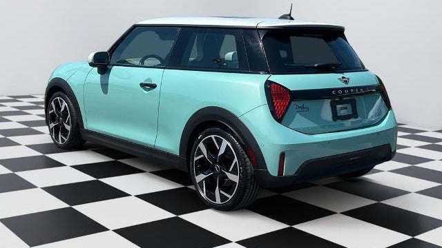 2025 MINI Hardtop 2 Door Cooper S Signature Trim