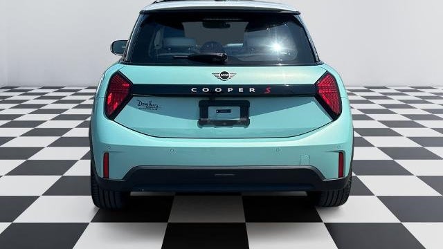 2025 MINI Hardtop 2 Door Cooper S Signature Trim