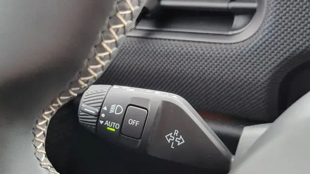 2025 MINI Hardtop 2 Door Cooper S Signature Trim