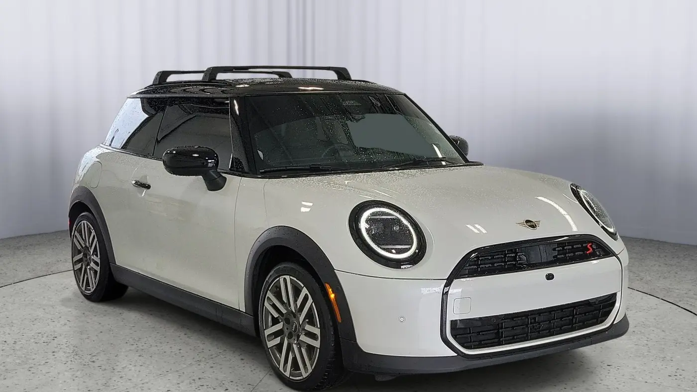 Preowned 2025 MINI Hardtop 2 Door Cooper S Signature Trim for Sale