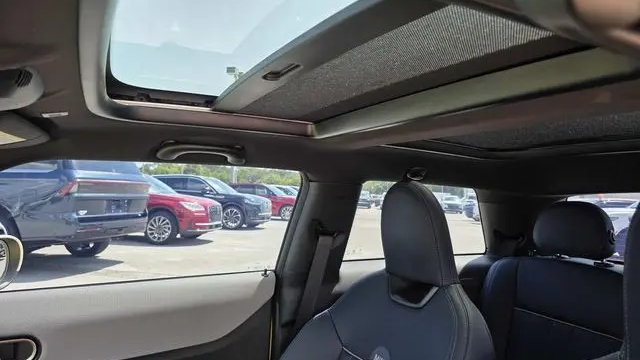2025 MINI Hardtop 2 Door Cooper S Signature Trim
