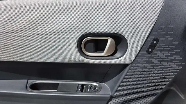2025 MINI Hardtop 2 Door Cooper S Signature Trim