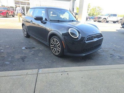 Photo of a 2025 Mini Hardtop 2 Door Cooper S Signature Trim 2DR Hatchback for sale