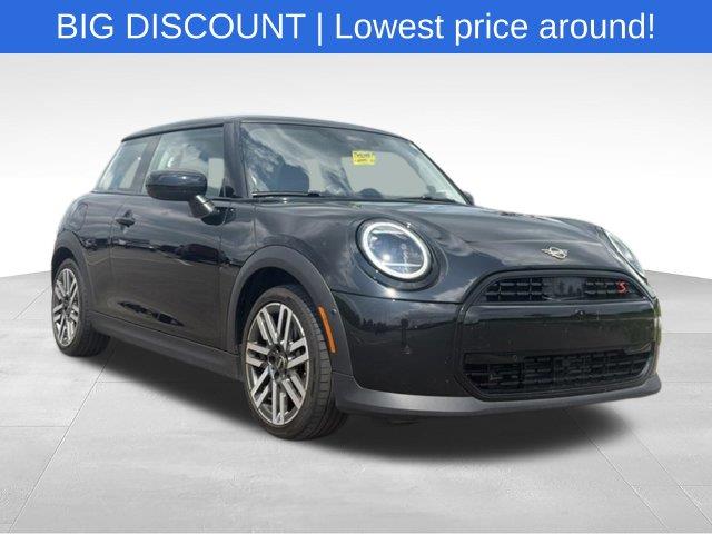 2025 MINI Hardtop - $26,523