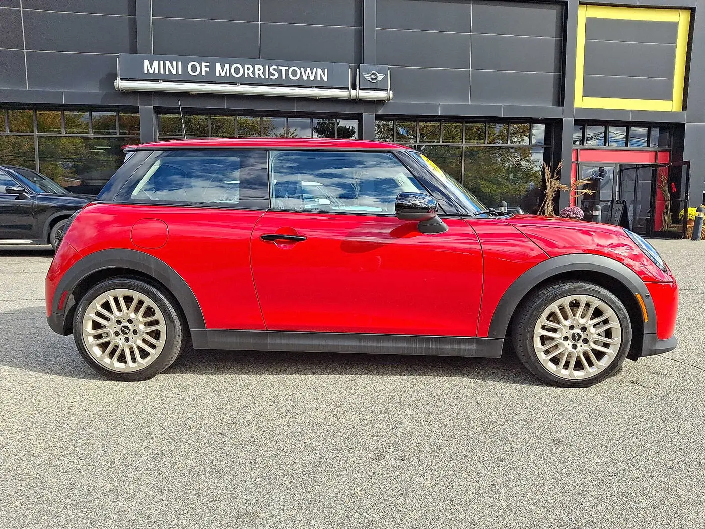 2025 MINI Hardtop - $27,997
