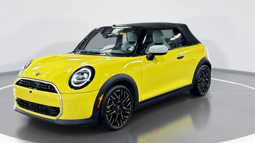 2025 MINI Convertible Cooper S Signature Trim