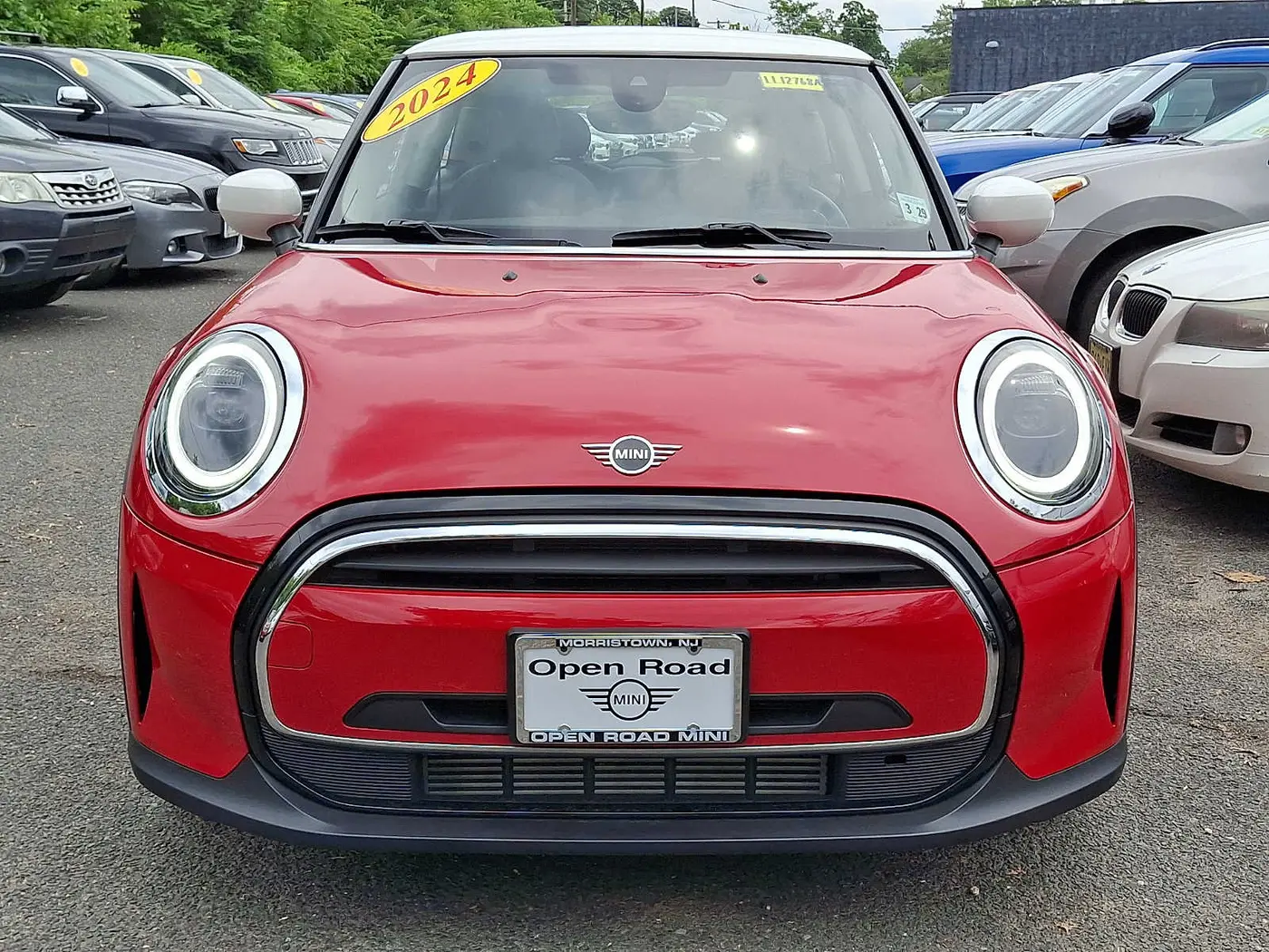 2024 MINI Hardtop - $24,997