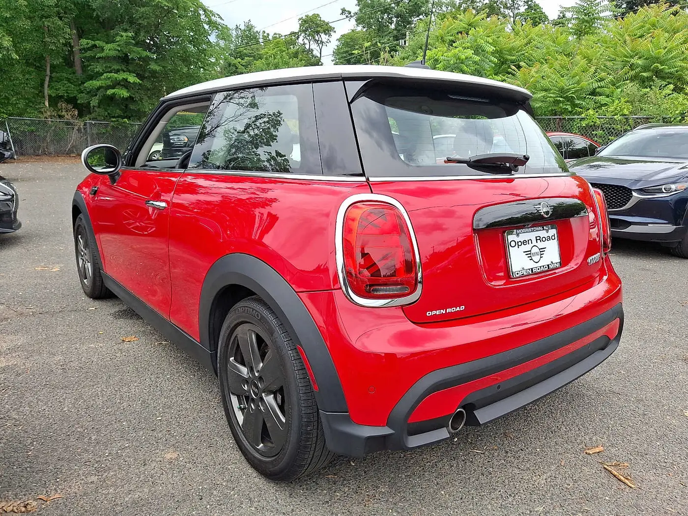 2024 MINI Hardtop - $24,997