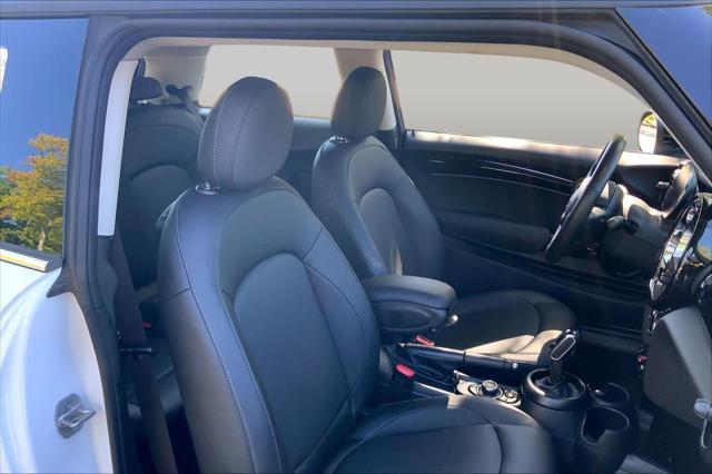 2024 MINI Hardtop - $25,774