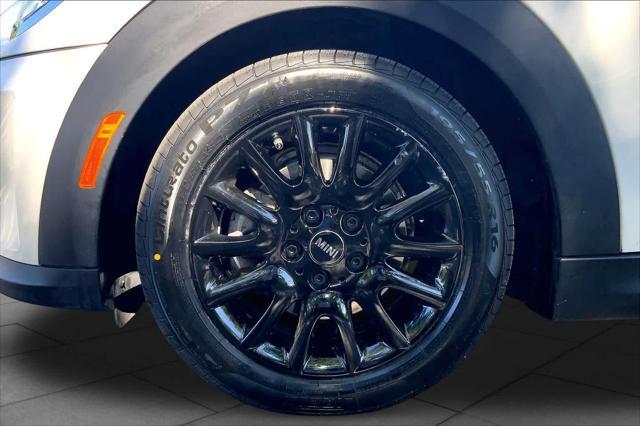 2024 MINI Hardtop - $25,774