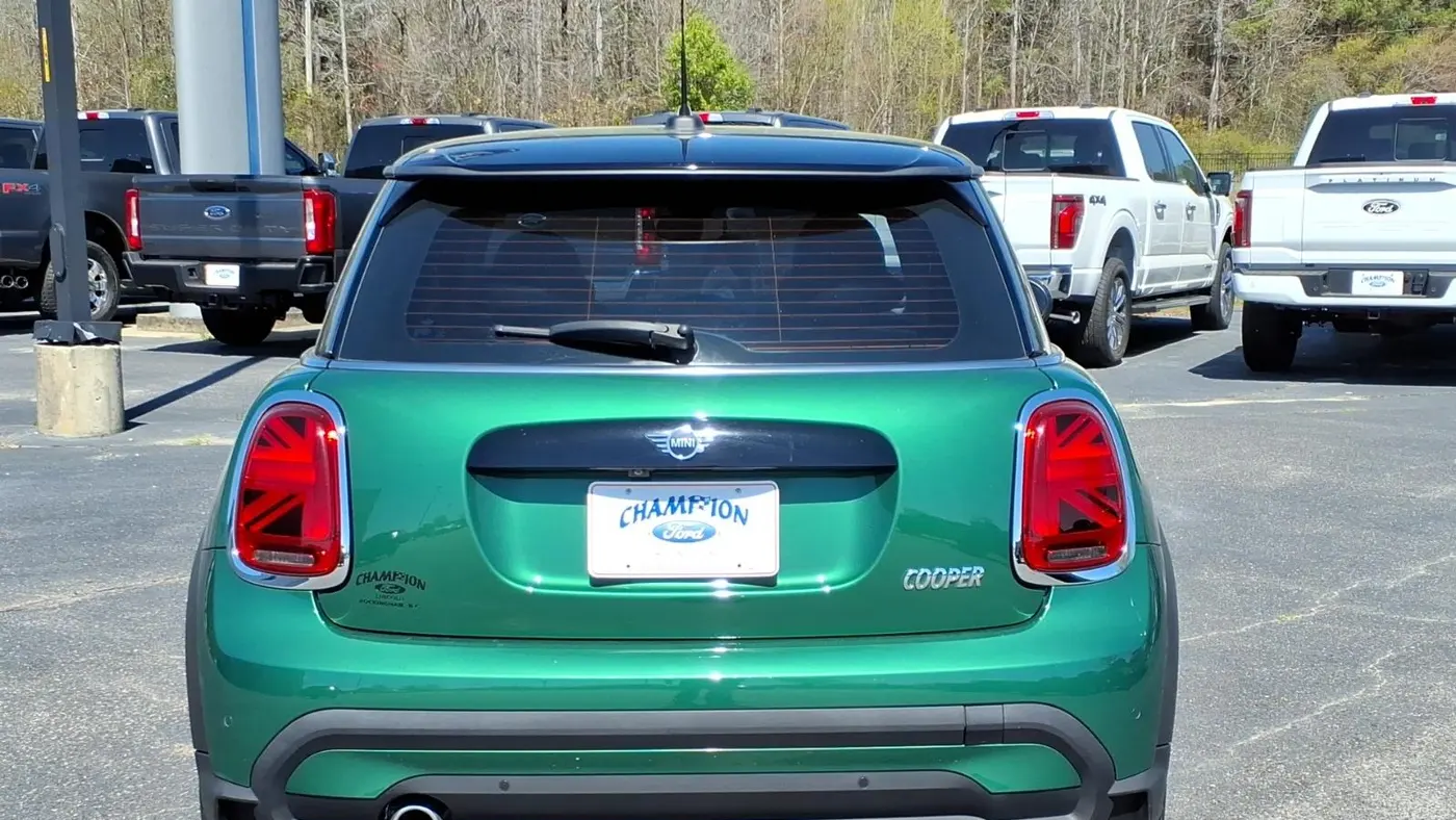 2022 MINI Hardtop 2 Door Cooper