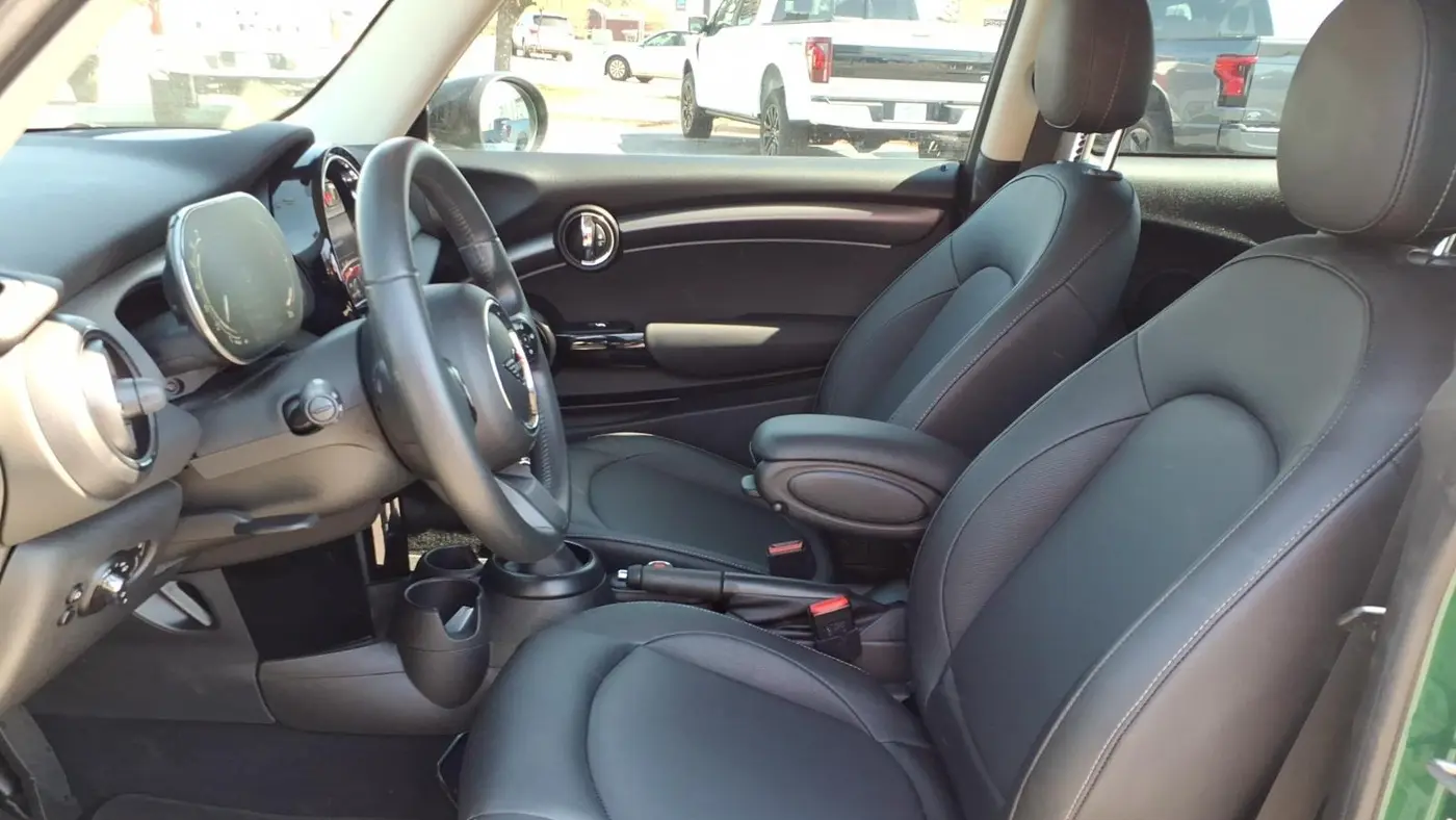 2022 MINI Hardtop 2 Door Cooper
