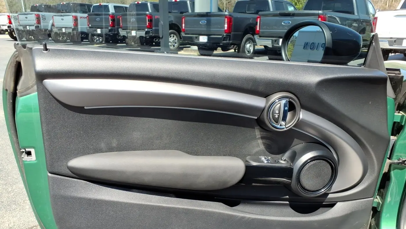 2022 MINI Hardtop 2 Door Cooper