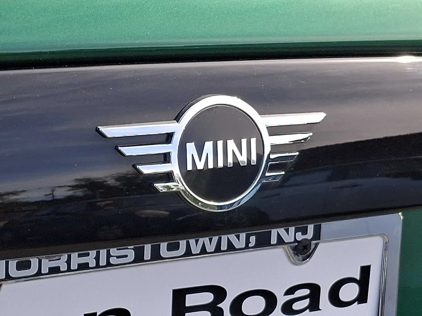 2024 MINI Hardtop - $26,997