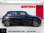 2022 Hardtop 4 Door Thumbnail 2