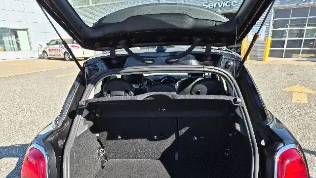 2022 MINI Hardtop 4 Door Cooper