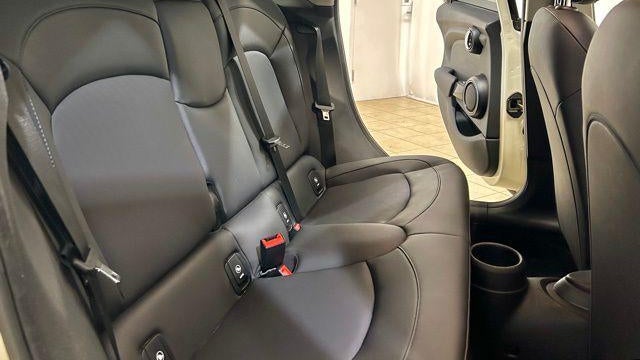 2022 MINI Hardtop 4 Door Cooper