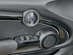 2024 Convertible Thumbnail 18