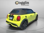2022 Convertible Thumbnail 3