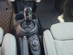 2022 Convertible Thumbnail 23