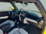2022 Convertible Thumbnail 28