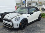 2024 Convertible Thumbnail 21