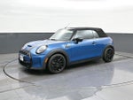 2023 Convertible Thumbnail 27